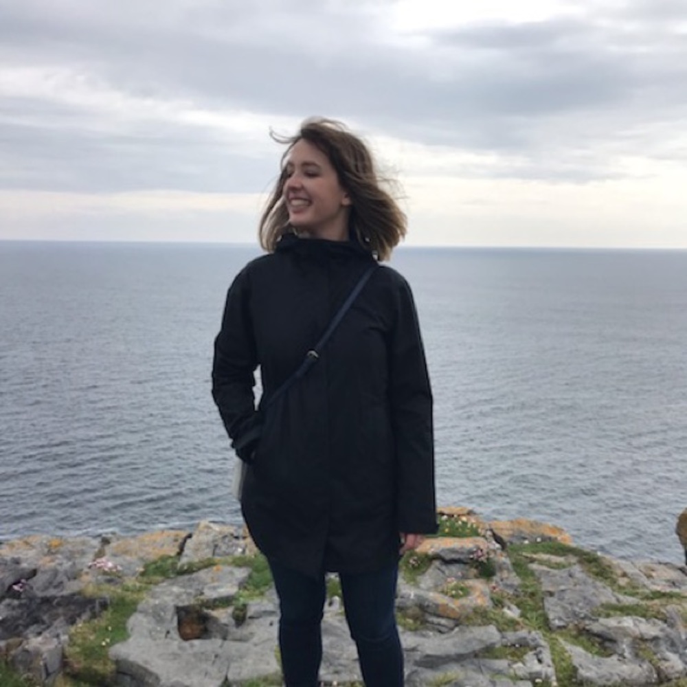 Meet your Posher, Laura